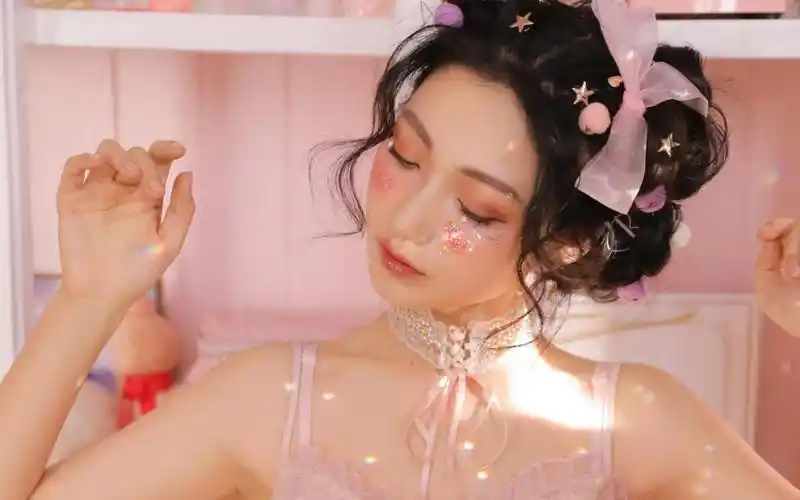 甜美粉色系天真少女白皙唯美仙气精致写真,高清壁纸图片,大陆美女