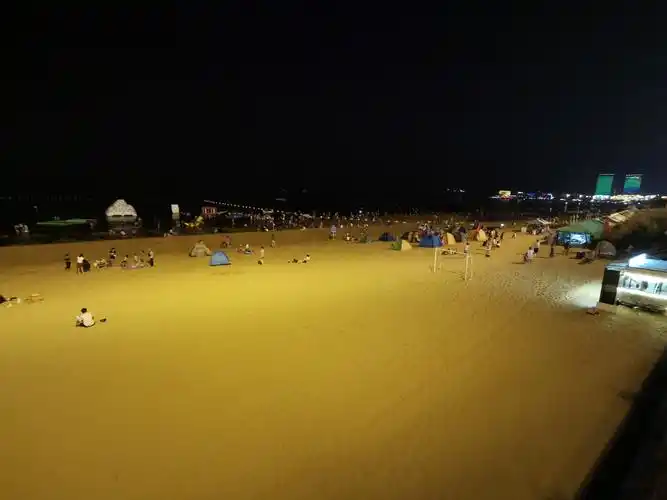 带着女儿去看海