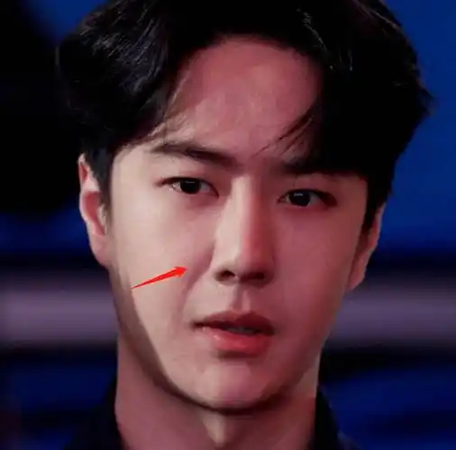 原创王一博新剧状态堪忧整容后遗症明显年代戏镜头里全暴露