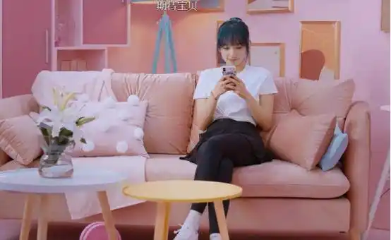 程潇偏不信,换上瑜伽服后,麻花坐姿太迷人_节目_身材_镜头