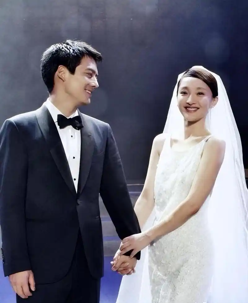 陈坤友情官宣:跟周迅是死党,没结婚,揭秘他们的25年情感之路!