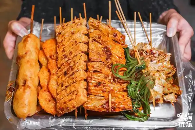 适合街边卖的油炸小吃 10元小吃加盟店排行榜