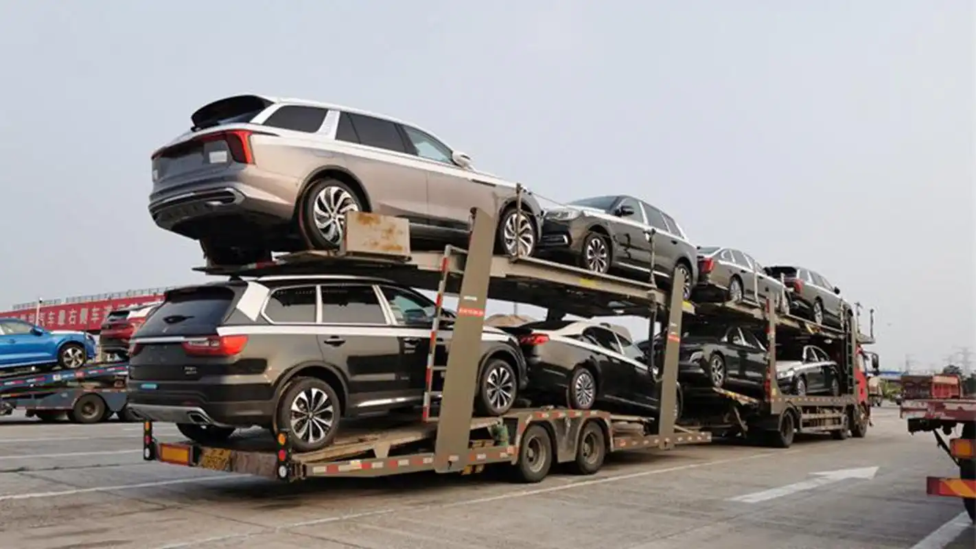 大车拉小车,安全又便捷的汽车托运服务