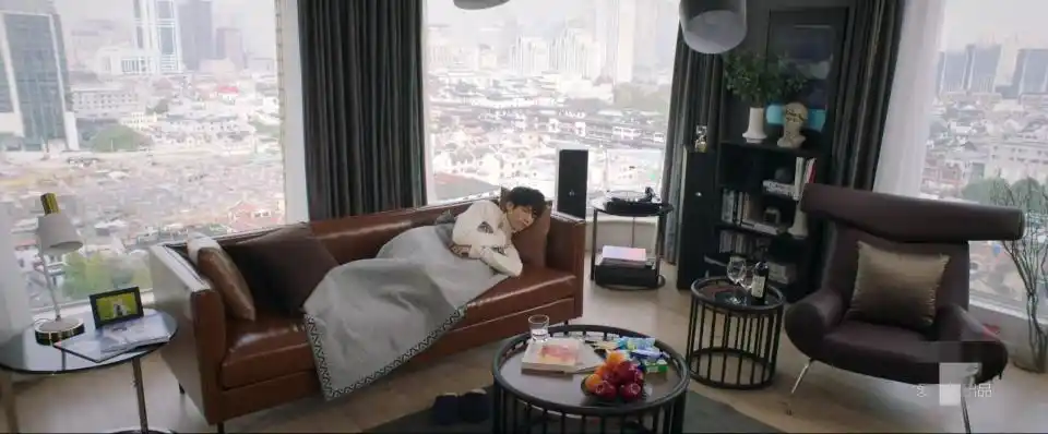 半糖霸总罗云熙追妻1500万买上海豪宅租对门跟女友做邻居