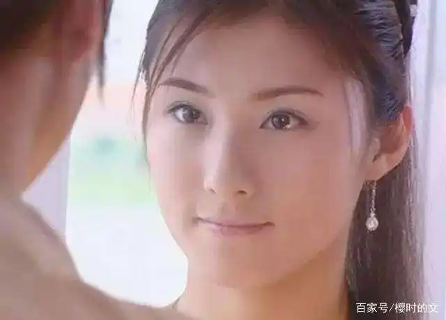 她是童年女神白素,也是《水月洞天》赵云——王惠