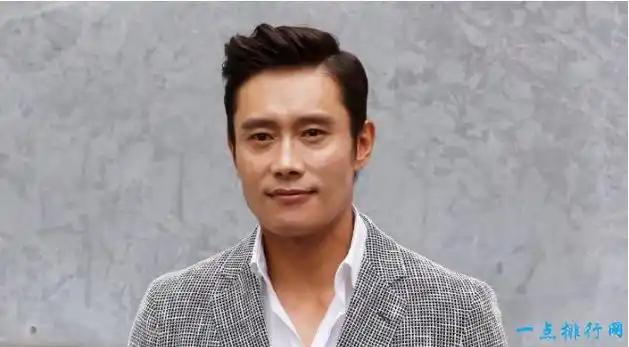 韩国男明星十大帅哥 宋仲基,孔刘和金秀贤纷纷入列 - 明星 - 一点排行