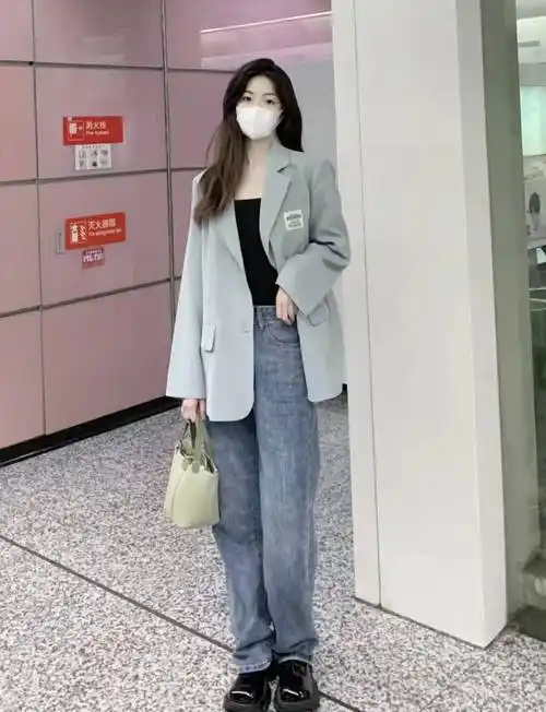 阔腿裤搭配什么上衣和鞋子好看