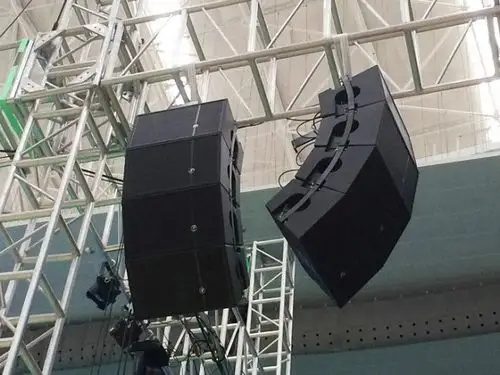 鹰皇科技承接雅安市名山体育馆舞台灯光音视频工程