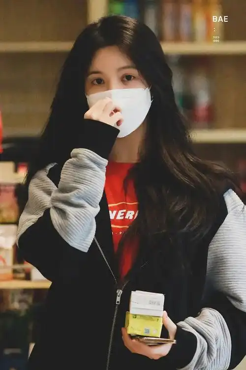 刘些宁这张素颜好好看呀