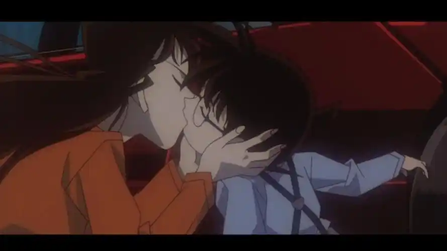《名侦探柯南》水下世纪之吻