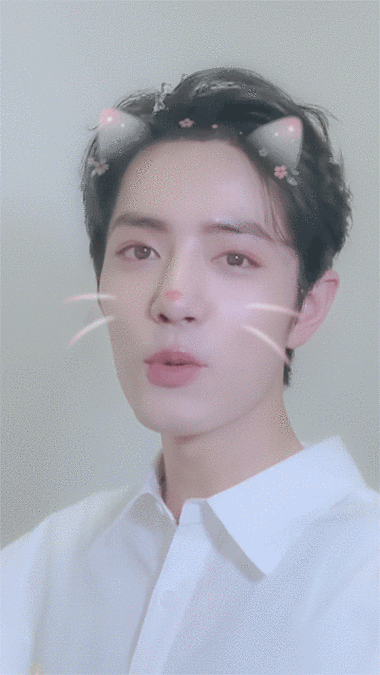 肖战委屈动图 - 高清图片,堆糖,美图壁纸兴趣社区