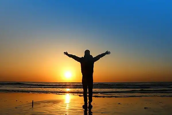 面朝大海拥抱日出