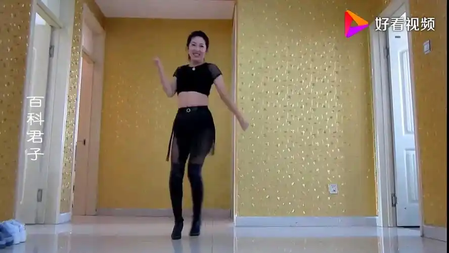 活动作品新泰金金广场舞疯了疯了