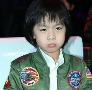 有种"长残"叫kimi长大,看到照片后,终于明白林志颖为啥不晒了