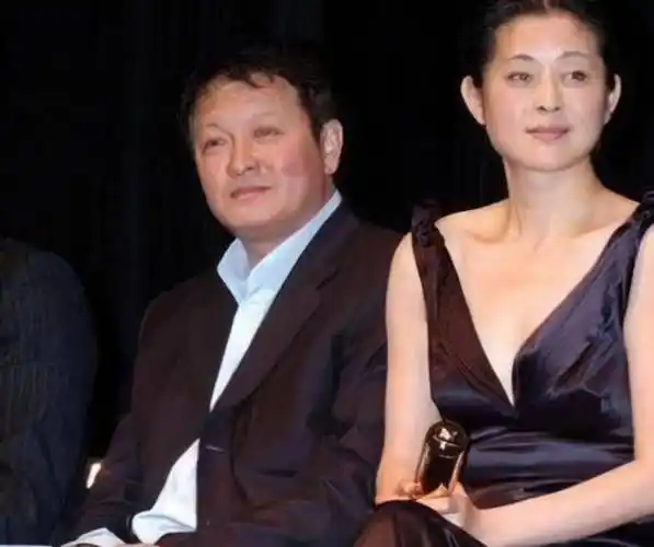 倪萍的灿烂情史:一生5个男人,两段刻骨铭心,带儿求医时被抛弃