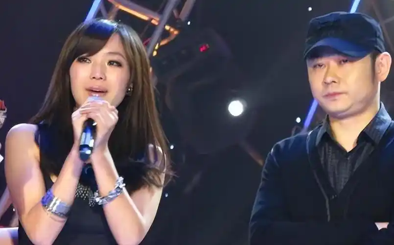 刀郎不再隐瞒,坦白与云朵的真实关系,原来我们都被骗了!