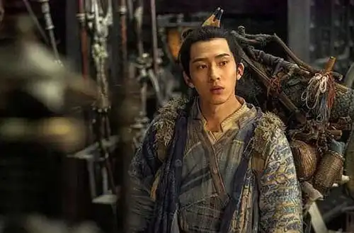 5年难忘《捉妖记》!柯震东晒和白百何同框海报,自称前男主角