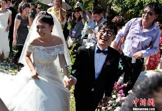 金志文婚礼视频热传 婚礼现场海量甜蜜照曝光