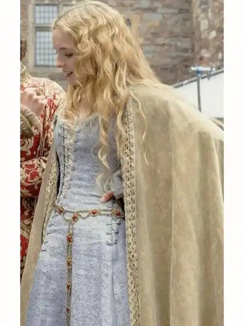 白公主的公主时期造型太美惹