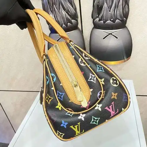 lv 黑三彩68限量版68保60龄球60手提包95新, - 抖音