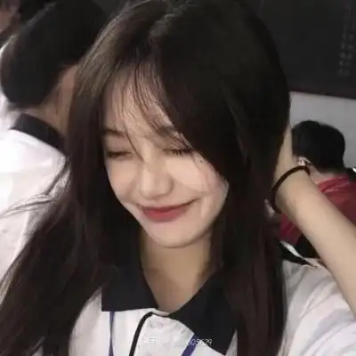 qq头像女生16岁高清好看的女生真人头像16岁图片