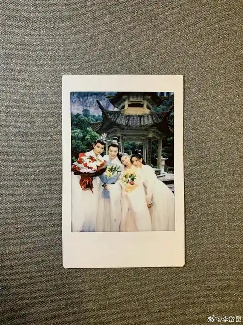 李岱昆古装!绝美啊啊啊!这种纪念方式简直太有心啦!_高清图集_新浪网