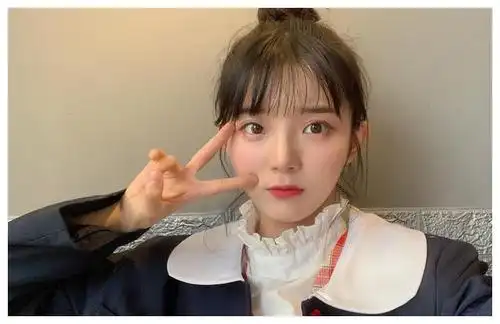 王晴2018年和sunnee杨雨晴一起参加《创造101》,娇小可爱的她还被