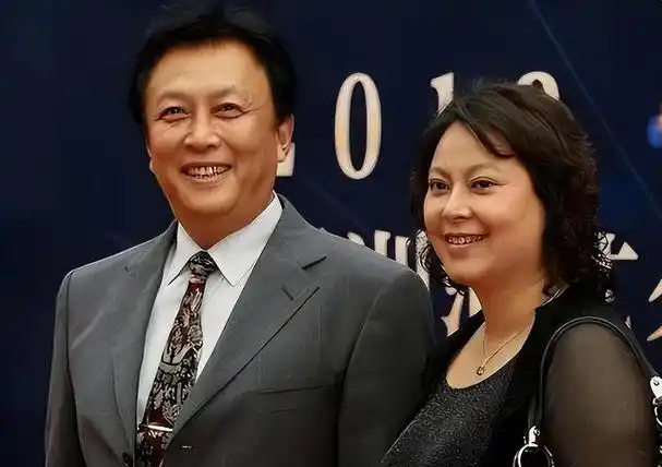 "晚节不保"!这一次,再多的名利都救不了71岁的唐国强