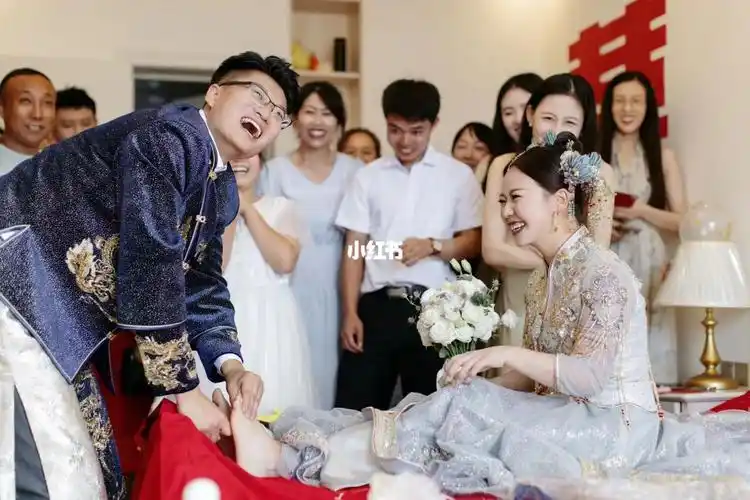 云朵嫁衣90威海婚礼返图