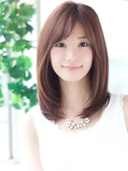 适合国字脸女生的好看发型设计