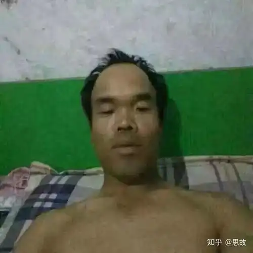 有没有很土或者特别的微信头像和签名看到第一眼就不想加的那种?