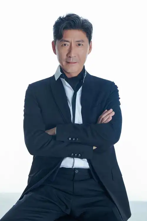 张子健写真曝光 展现低调绅士品格