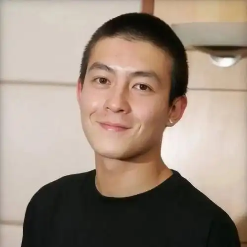 头像丨男生没有销声匿迹我在热爱生活