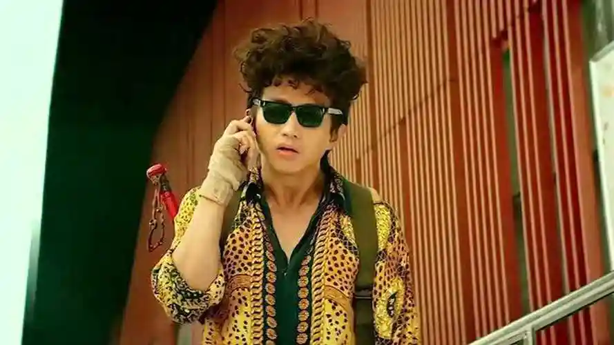 邓超恶棍天使搞笑片段,大型文盲表演,看完不笑你打我