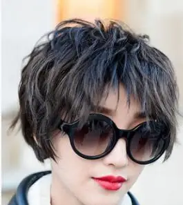 女生烟花锡纸烫短发发型图片