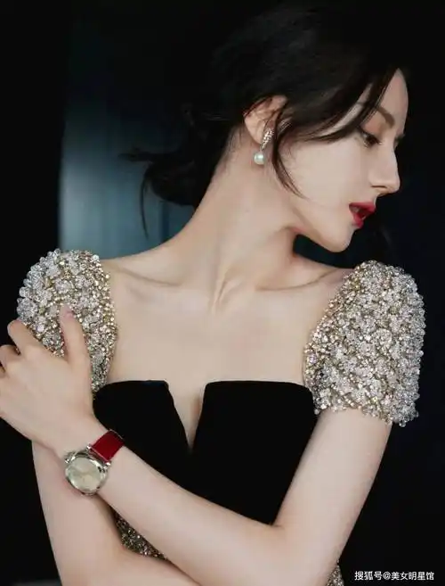 美得让人窒息31岁迪丽热巴性感美照真是太火辣了