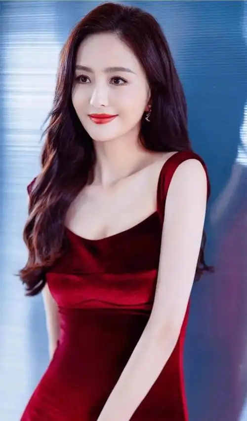 佟丽娅气质美女女神明星写真性感迷人不愧是公认的美女