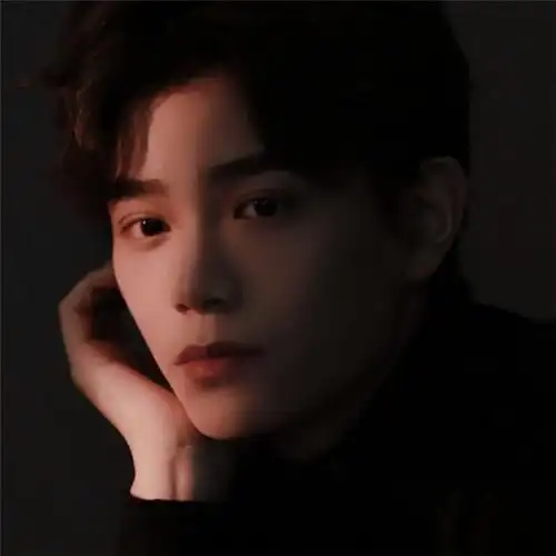 8k超高清头像男生帅气图片