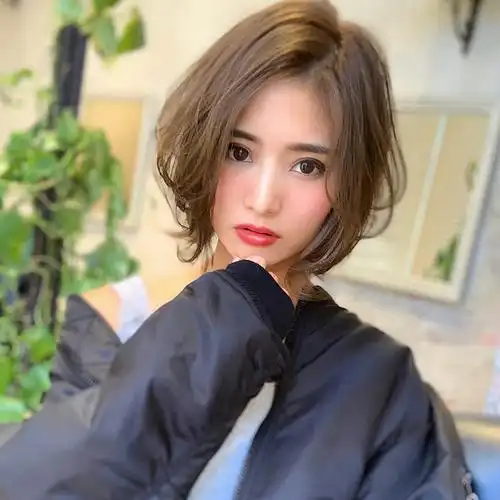 女生头发多适合什么发型图片强烈推荐这3款发型