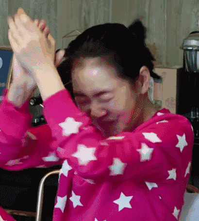 最终还是陈建斌没带够钱尴尬的局面让蒋勤勤破涕为笑,陈老师咱们下次