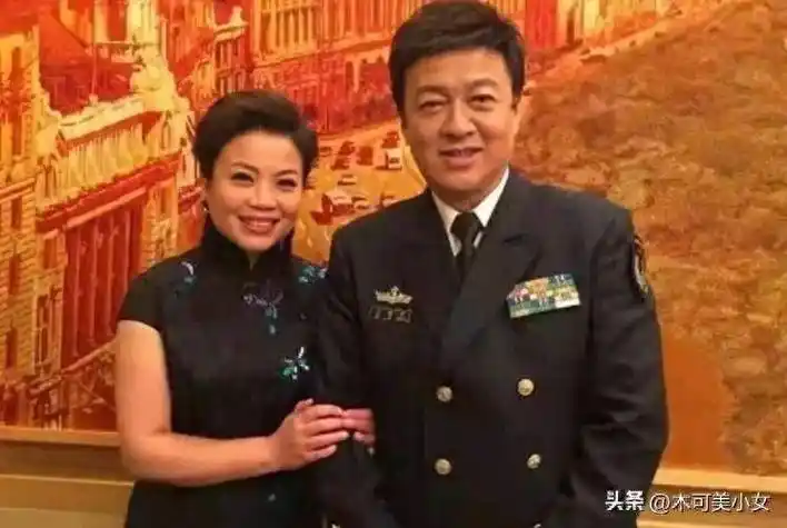 歌唱家吕继宏今年63岁未婚无儿无女却和张也不婚在一起生活21年