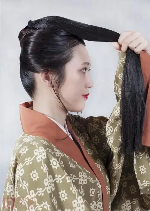 古装影视发型之东汉贵族女子造型(二)