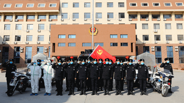 战疫进行时让党徽在防控疫情斗争第一线熠熠生辉