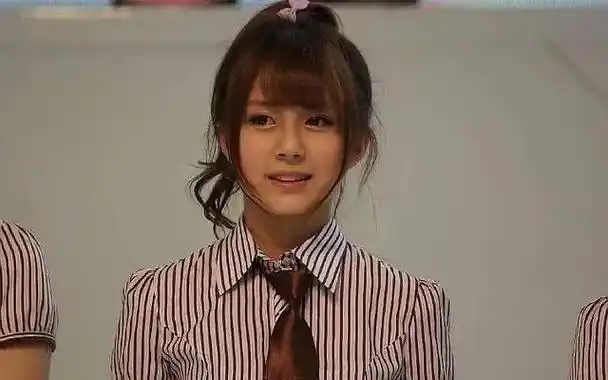 鞠婧祎赵嘉敏美到冒泡(汤敏赵嘉敏鞠婧祎)(1)