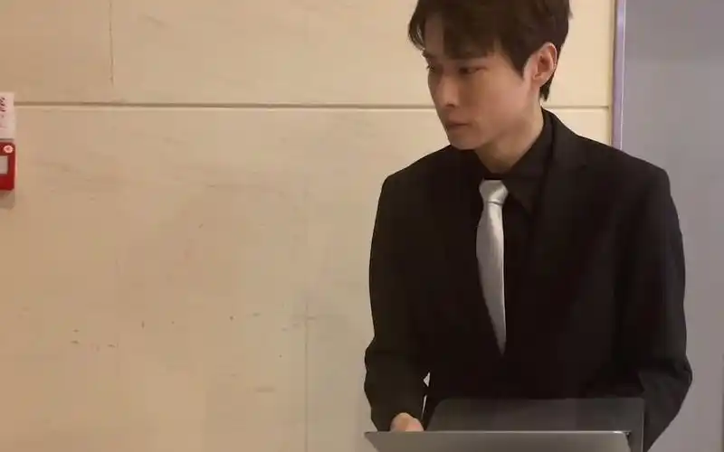 【他在逆光中告白】安保副总vs保安大爷 吴昊泽