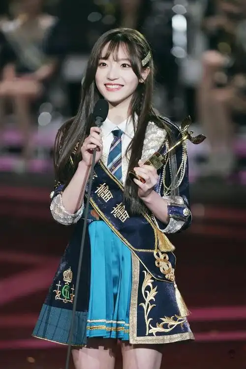 『眼角带笑,月色不染眉梢』谢蕾蕾近期返图整理