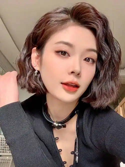 发型精选|港式卷发_时尚_风格_观点