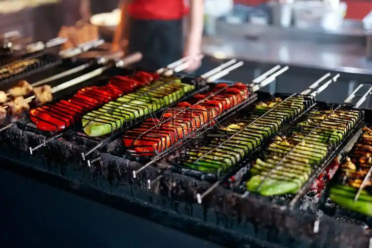 蔬菜烧烤特写照片摄影图片