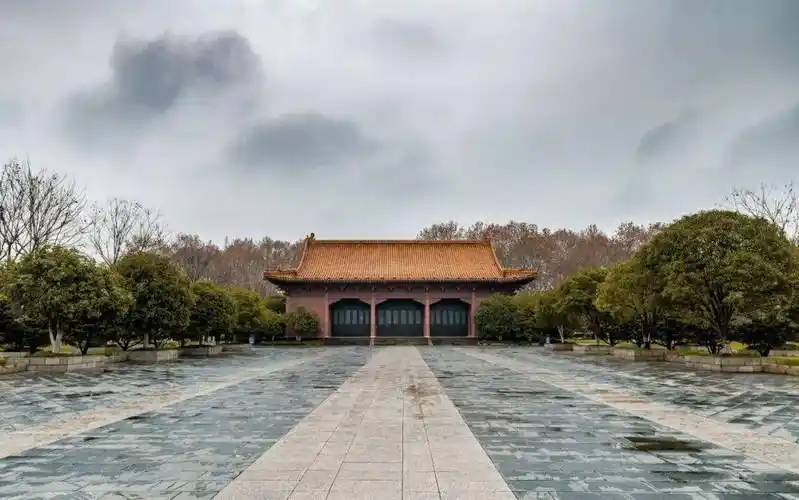 凤阳废都被遗弃的高配版故宫