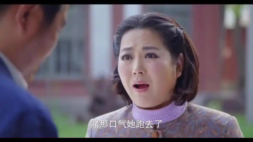 黄大妮二凤没有一个让自己留下来的理由所以不得不去